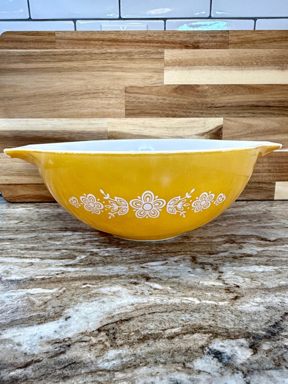 Vintage Pyrex Butterfly Gold Cinderella Nesting Bowl #444 4QT 🦋